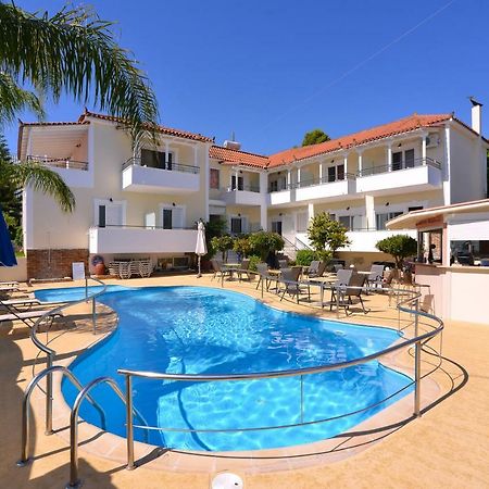 חראני Theoxenia Hotel Apartments מראה חיצוני תמונה