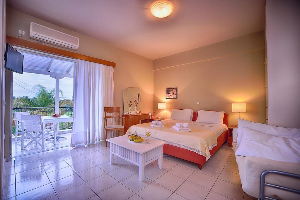חראני Theoxenia Hotel Apartments חדר תמונה