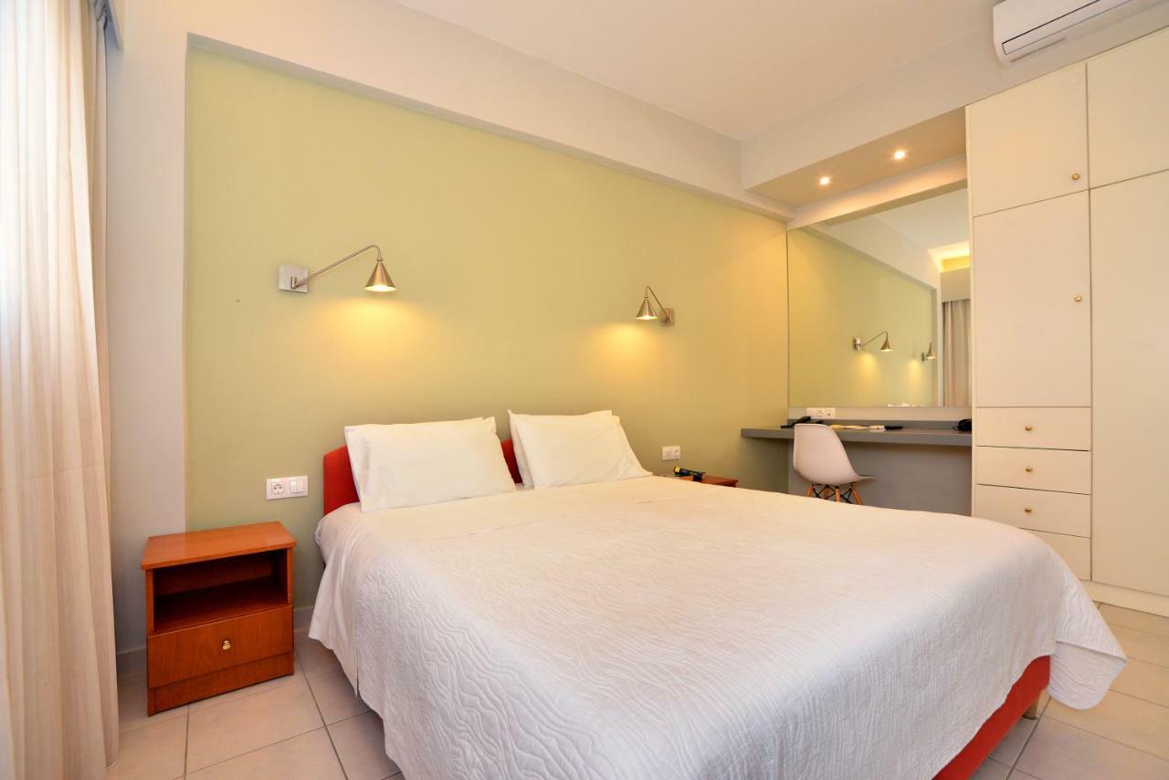 חראני Theoxenia Hotel Apartments מראה חיצוני תמונה
